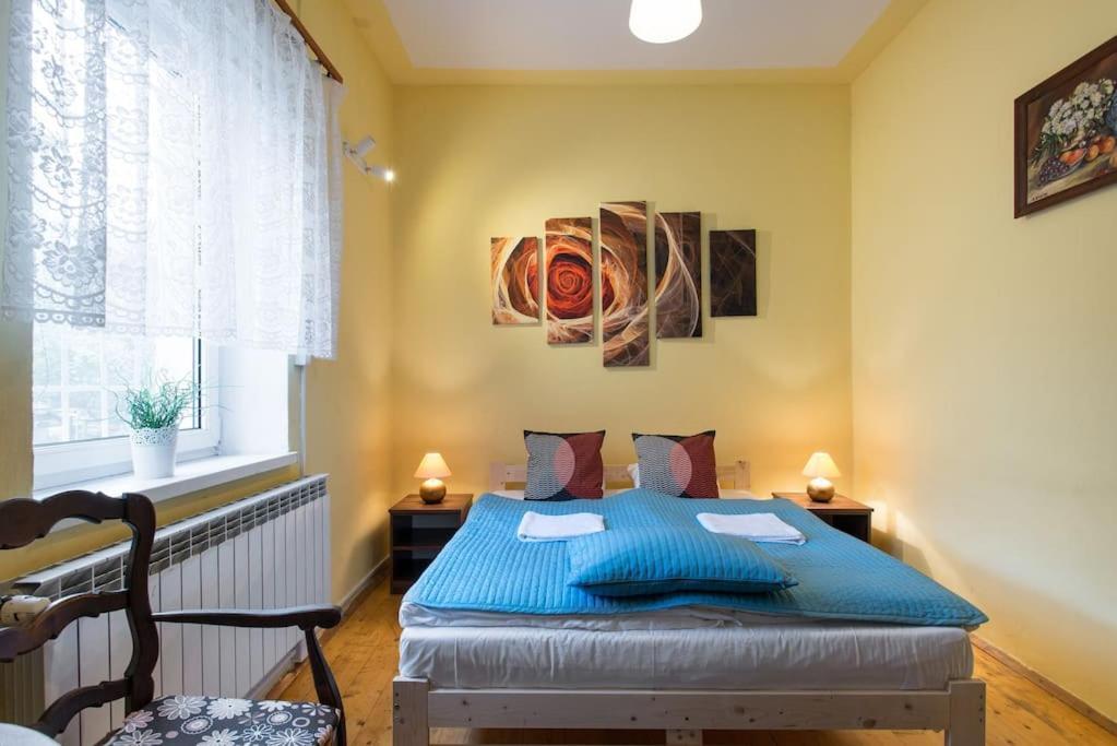 Big Cosy Retro Apt, Free Parking, 15Min Oldtown & Kazimierz - By Homelike Krasków Exterior foto
